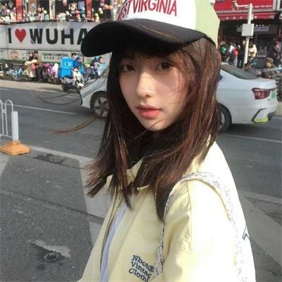 早上下班的女人